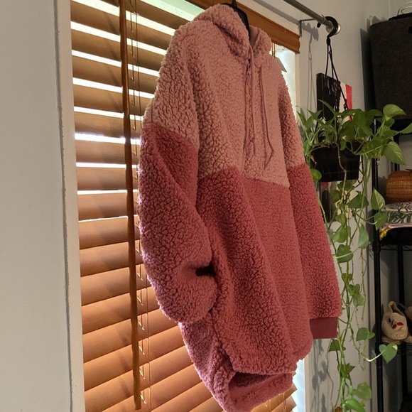 PINK Varsity Half-Zip Sherpa pullover hoodie coat - Picture 11 of 11